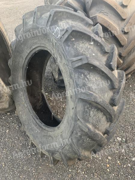 For sale 2 tractor tyres 14,9R24