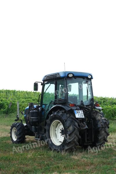 New Holland T4.95N tractor pentru plantare îngustă