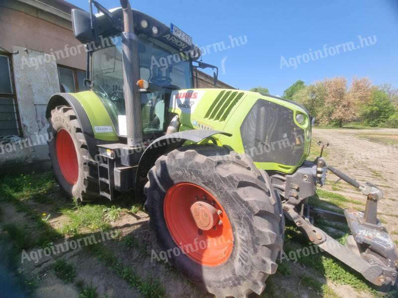 Claas Arion 630 traktor