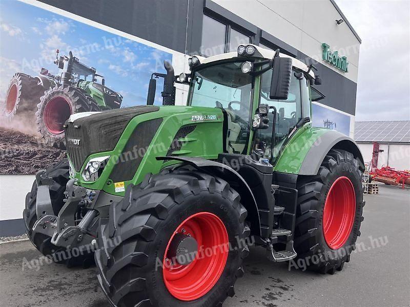 Fendt 828 Vario S4 Profi Plus Traktor