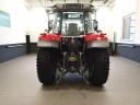 Traktor Massey Ferguson 5S 145 DYNA-6 EXCLUSIVE