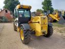 Teleskopický nakladač New Holland LM732