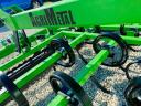 Agrimetal suspended 3.3 meter seedbed combiner