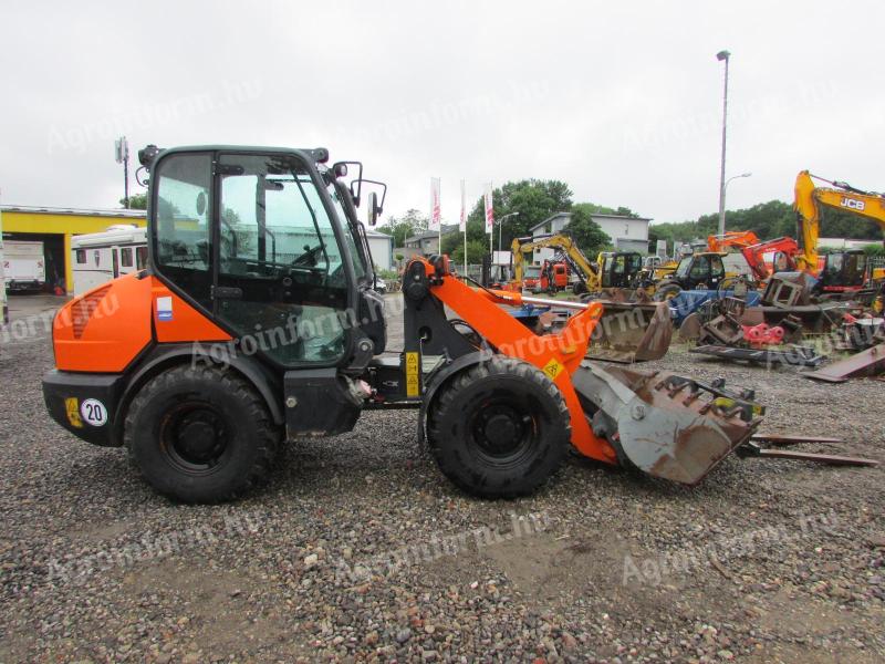 Komatsu WA 70-7 / 2015 / 3250 radnih sati / Najam od 20%