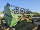 John Deere 2256 combine