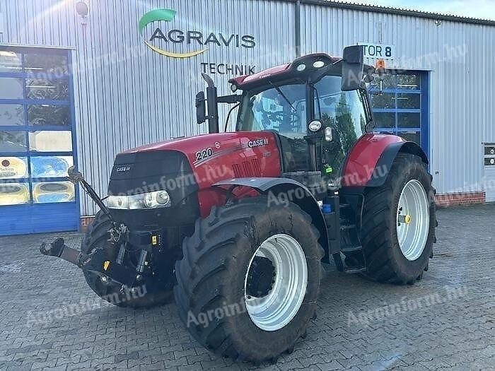 Case IH Puma 220 tractor