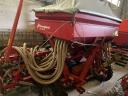 Kverneland Accord DL 4.5 m seed drill