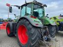 Fendt 722 Vario S4 Profi Plus traktor