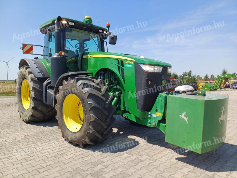 John Deere 8360R