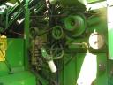 John Deere 2056