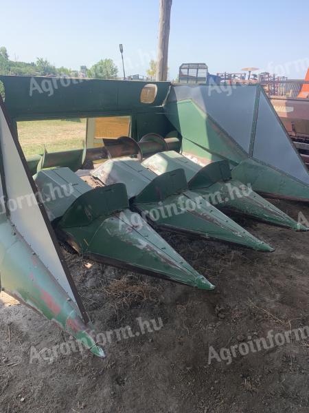 John Deere 4-vrstični adapter za koruzo