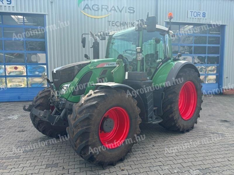 Ciągnik Fendt 718 Vario S4 Profi Plus