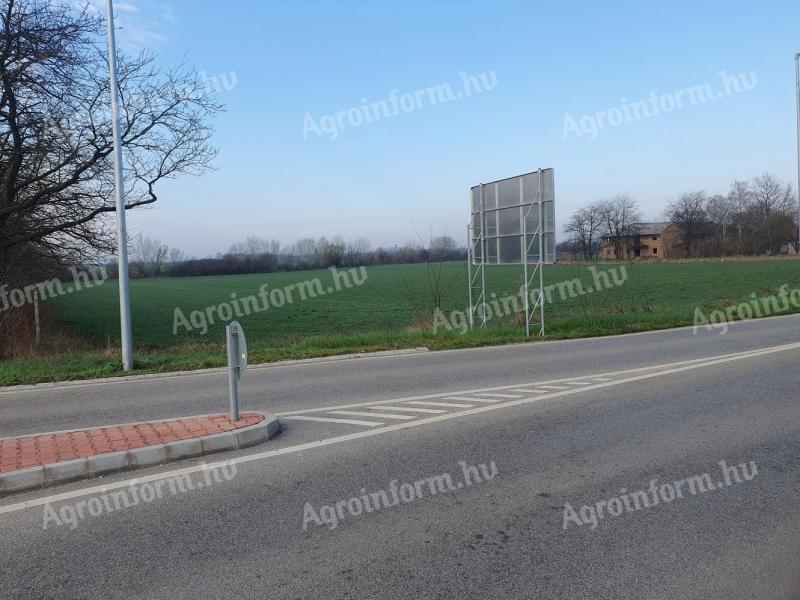 5000 m2 industrial, commercial, logistics development area for sale 10 km from Budapest