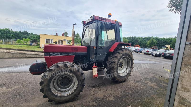 Tractor Case IH 845 AXL