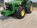 John Deere 8120