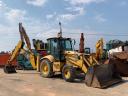 Komatsu WB93R-2 mașină combinată cu excavator-încărcător