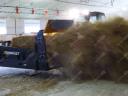 Square bale spreader max. 250 cm - EM-SQUAREBALE-SPREADER2500