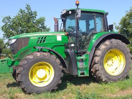 John Deere 6150M családi gazdaságból