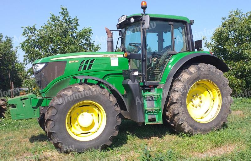 John Deere 6150M z rodinné farmy