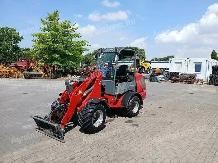 Weidemann 1880 Knicklader