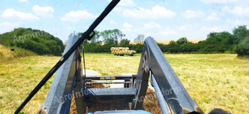 Round bale hay for sale