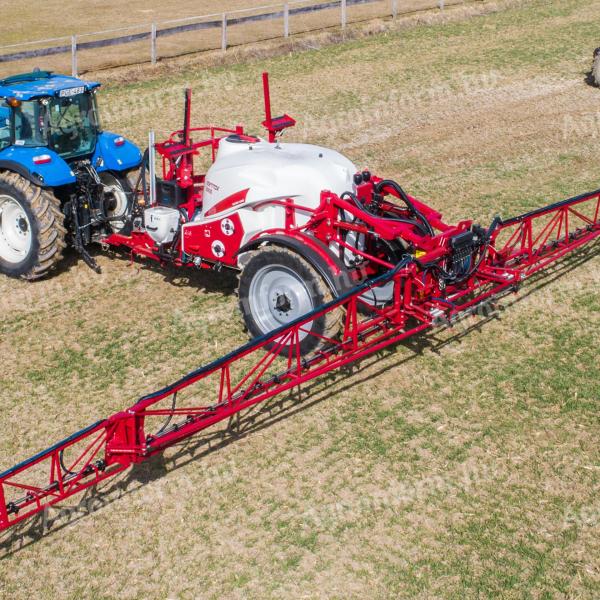 KERTITOX BASICLINE 3000/21 towed field sprayer (speed application)