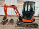 Hitachi ZX22U-2 / 2015 / 2300 sati / 3 kante / Najam od 20%