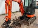 Hitachi ZX22U-2 / 2015 / 2300 hodín / 3 vedrá / Prenájom od 20%