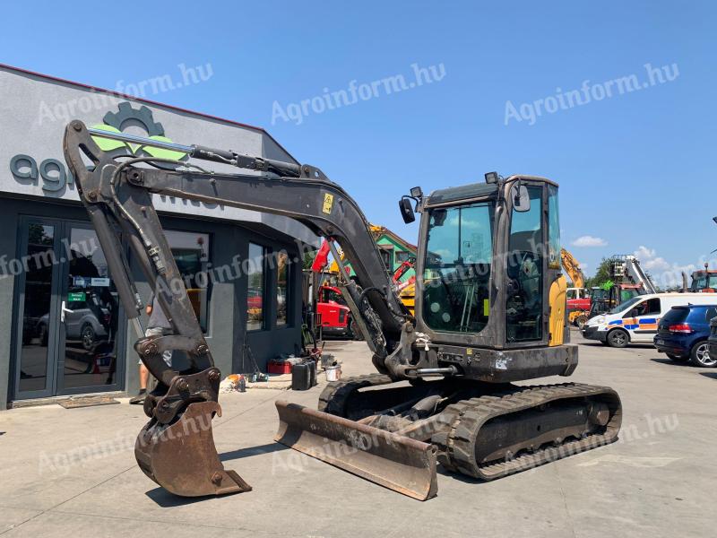 Excavator cu suspensie de cauciuc Volvo ECR48C