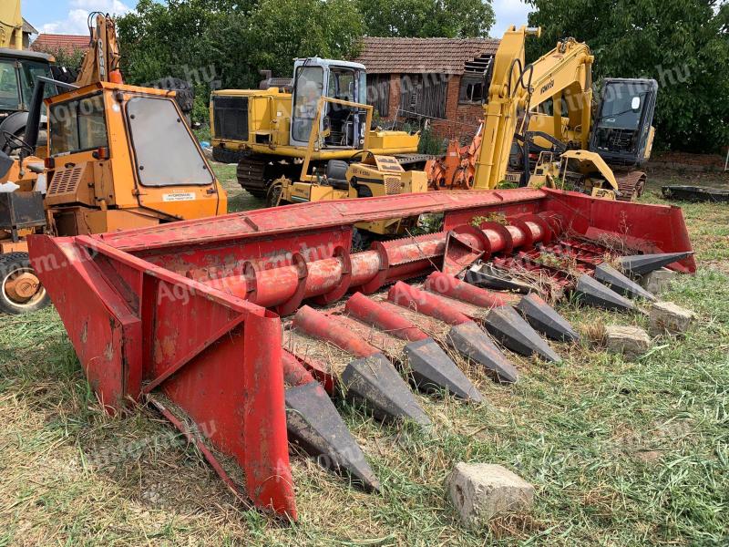 Kuhn sunflower table