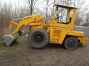 Loading machine UN 050 for sale