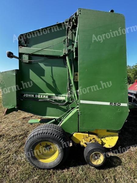 John Deere 550