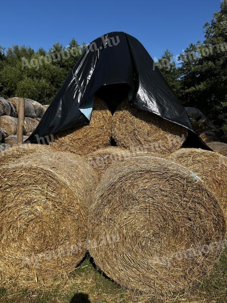 Straw bale