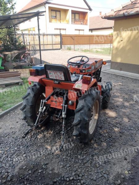 Hinomoto 174C small tractor with implements