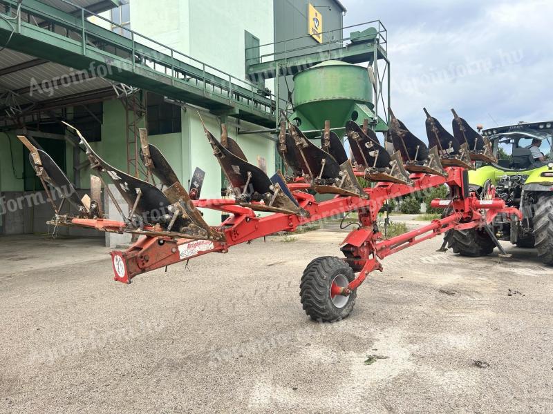 Gregoire Besson 5+1 head reversible plough + ploughing plough