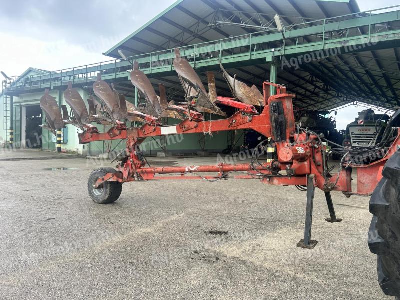 Gragoire Besson 5+1 head reversible plough with ploughing plough