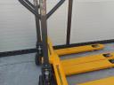 Jungheinrich, 2 tonne pallet lifting frog