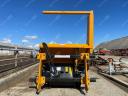 Hydraulic bale extractor with 180° manual loading / EM-BALEROLLER-SPREADER-HYDR