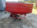 Accord Sulky fertilizer spreader 2 t