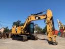 Caterpillar 318F crawler excavator