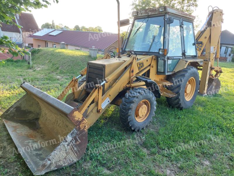 JCB 3CX earthmoving machine