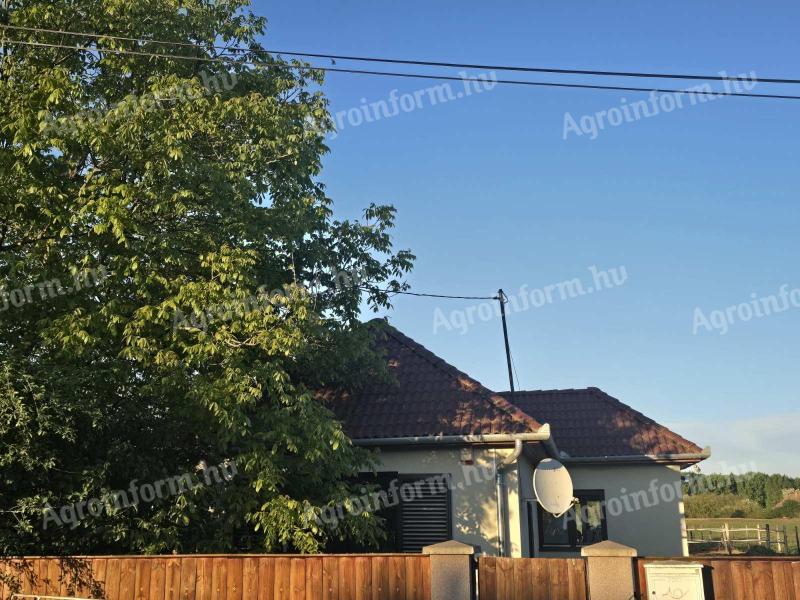 Farmhouse, family house for sale