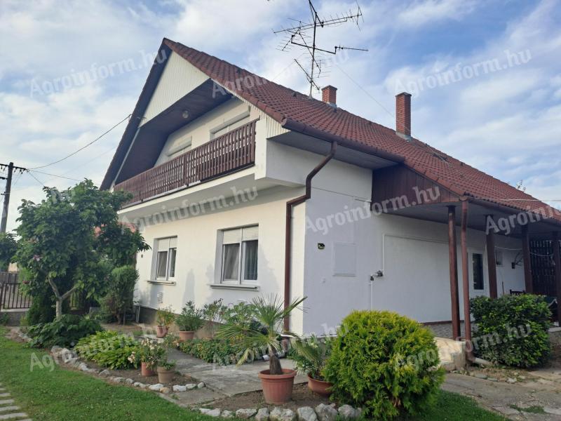 4 bedroom family house for sale in Nagyatád