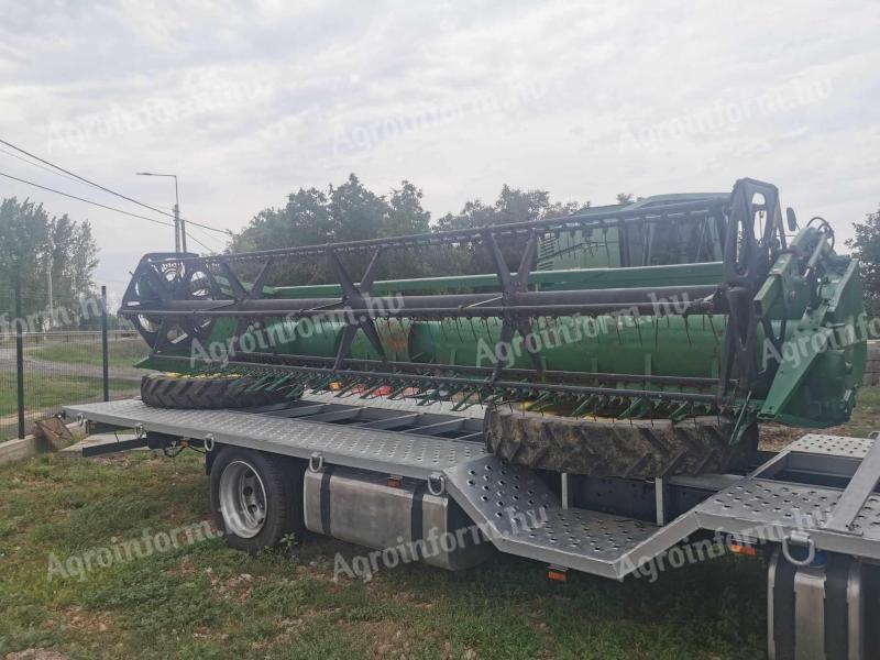 John Deere 920 masă de cereale