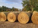 Reticulated round bale