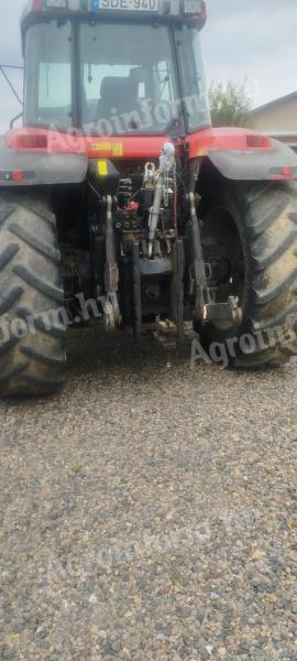 Registrierungsnummer des Massey Ferguson 8260