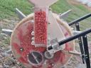 Automatic hand seeder