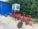 Metalwolf row crop cultivator with Nitrosol application system