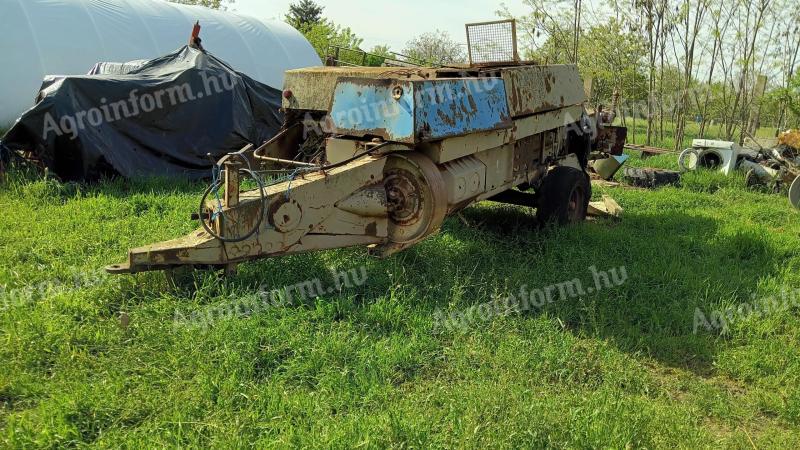 Interchangeable Fortschritt K 454 baler for sale