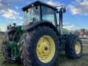 John Deere 8430